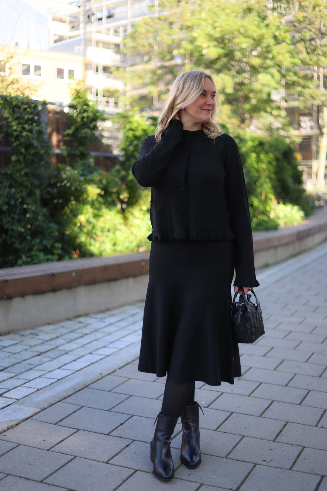 Darja Merino Skirt Black