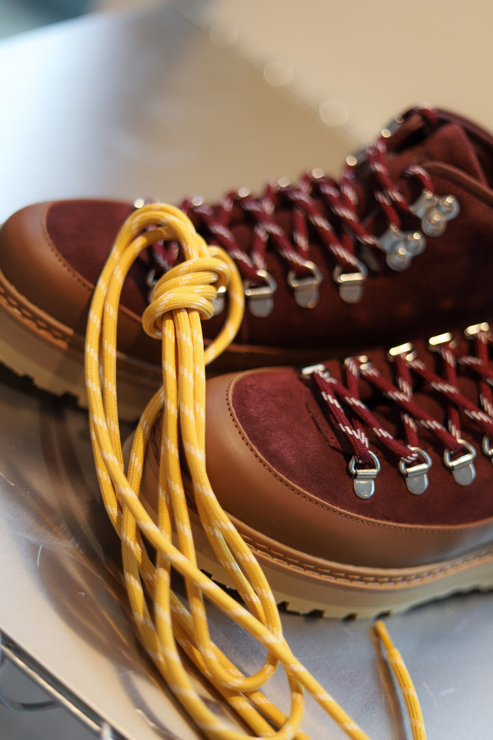 Core Cap Suede Cognac Wine
