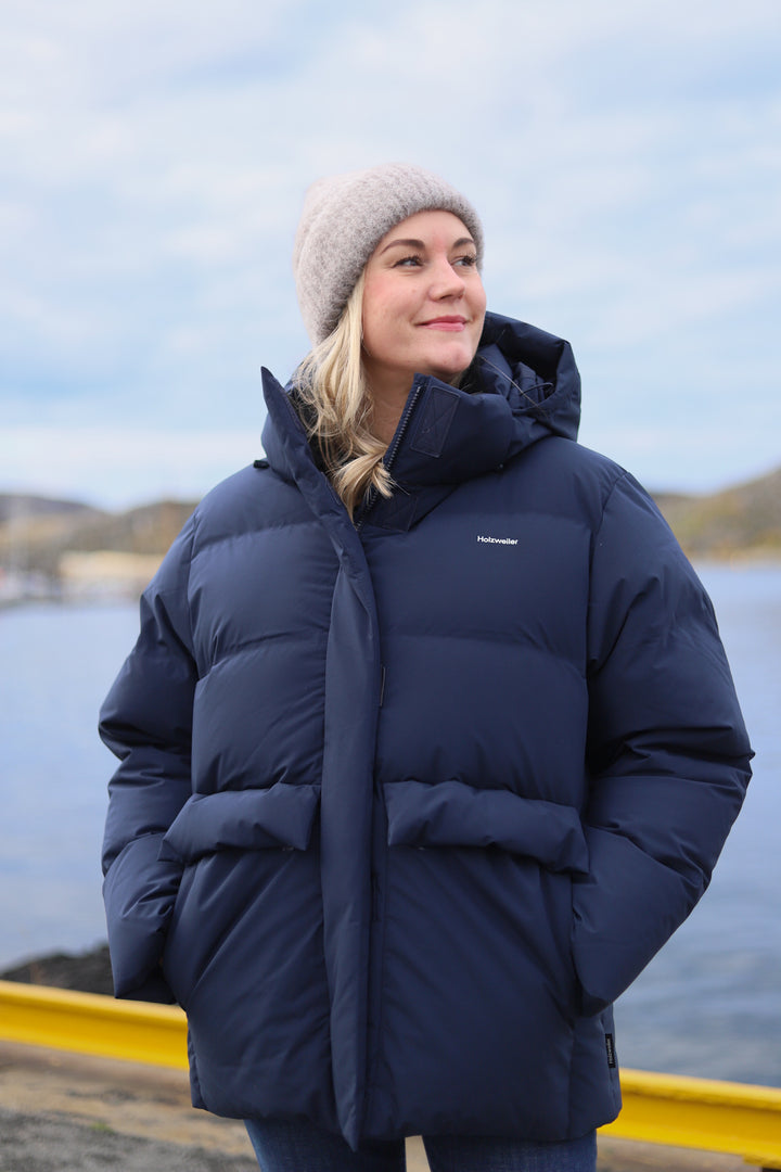 Besseggen Down Jacket Dk. Navy