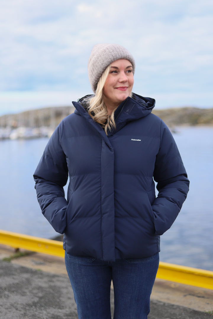 Besseggen Light Short Jacket Dk Navy