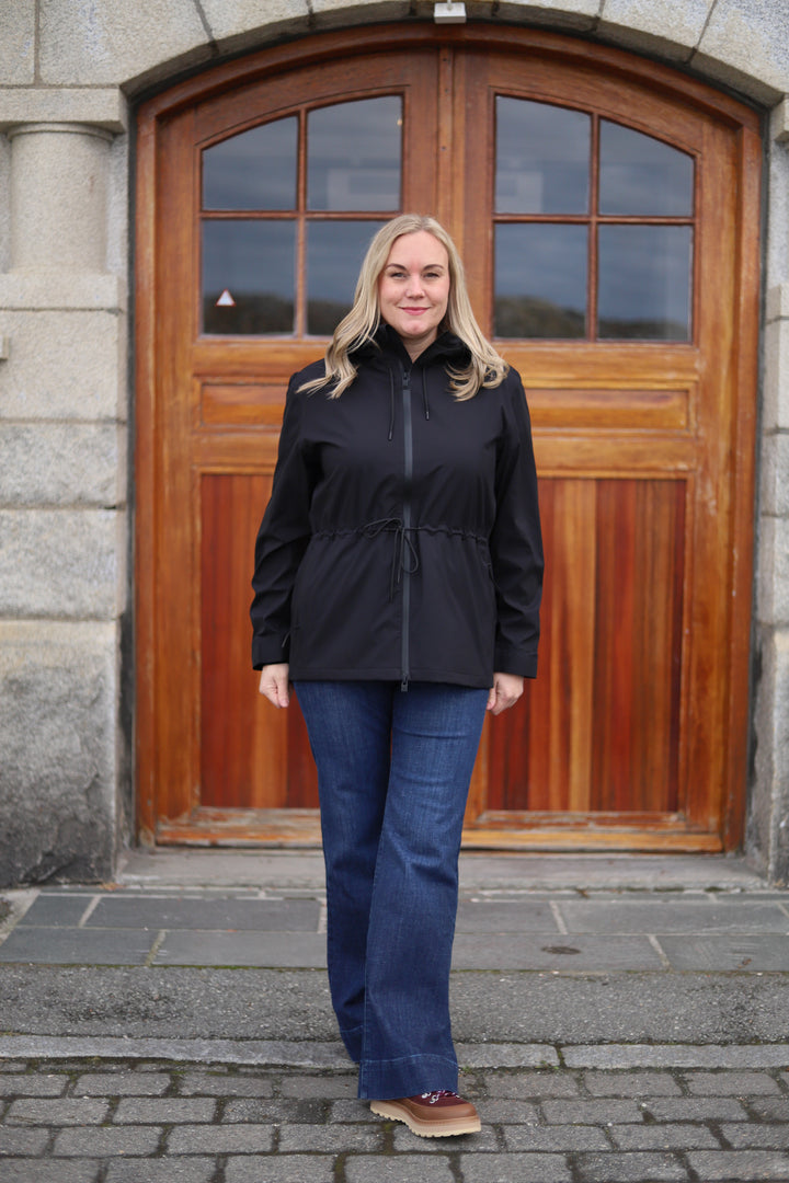 Suva Hardshell String Jacket W3 Black