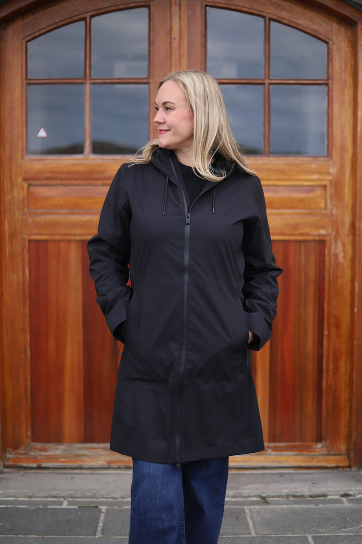 Suva Hardshell Long W Jacket W3 Black