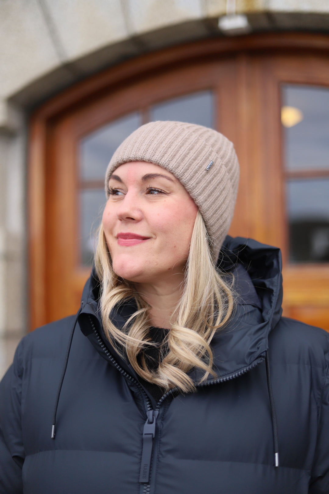 Alba Cashmere Beanie Beige
