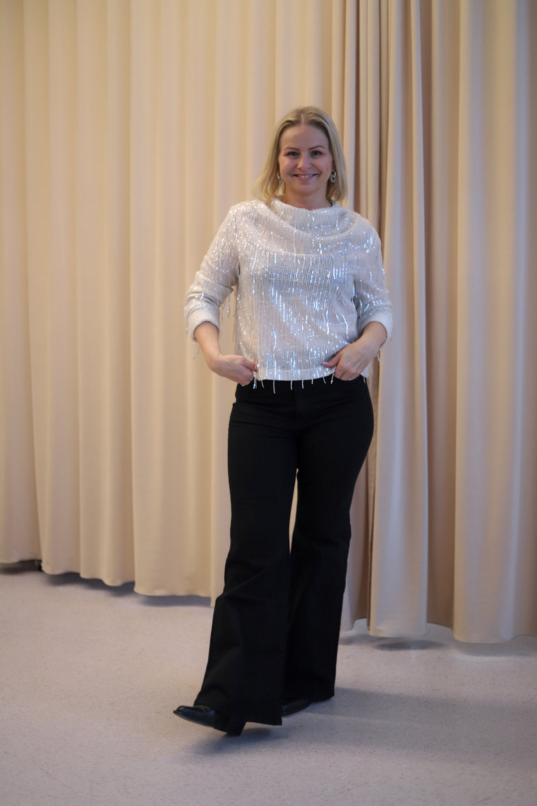 Beverly Fringe Top Lt Gold
