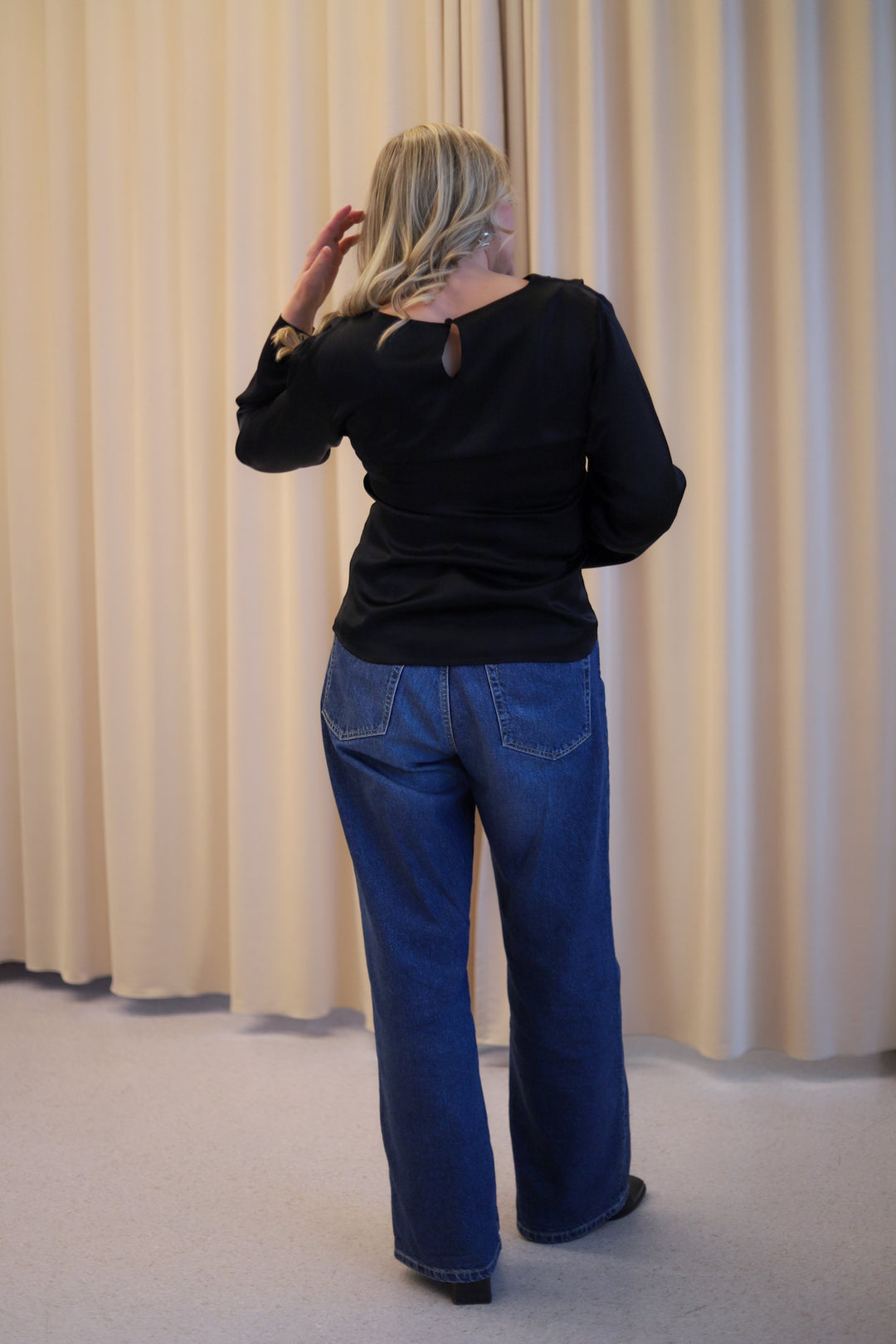 Paris Blouse Black