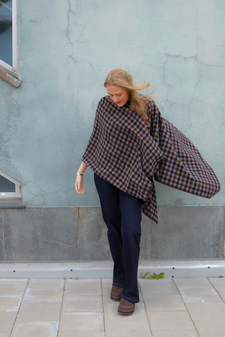 Tableau Poncho Brown Check