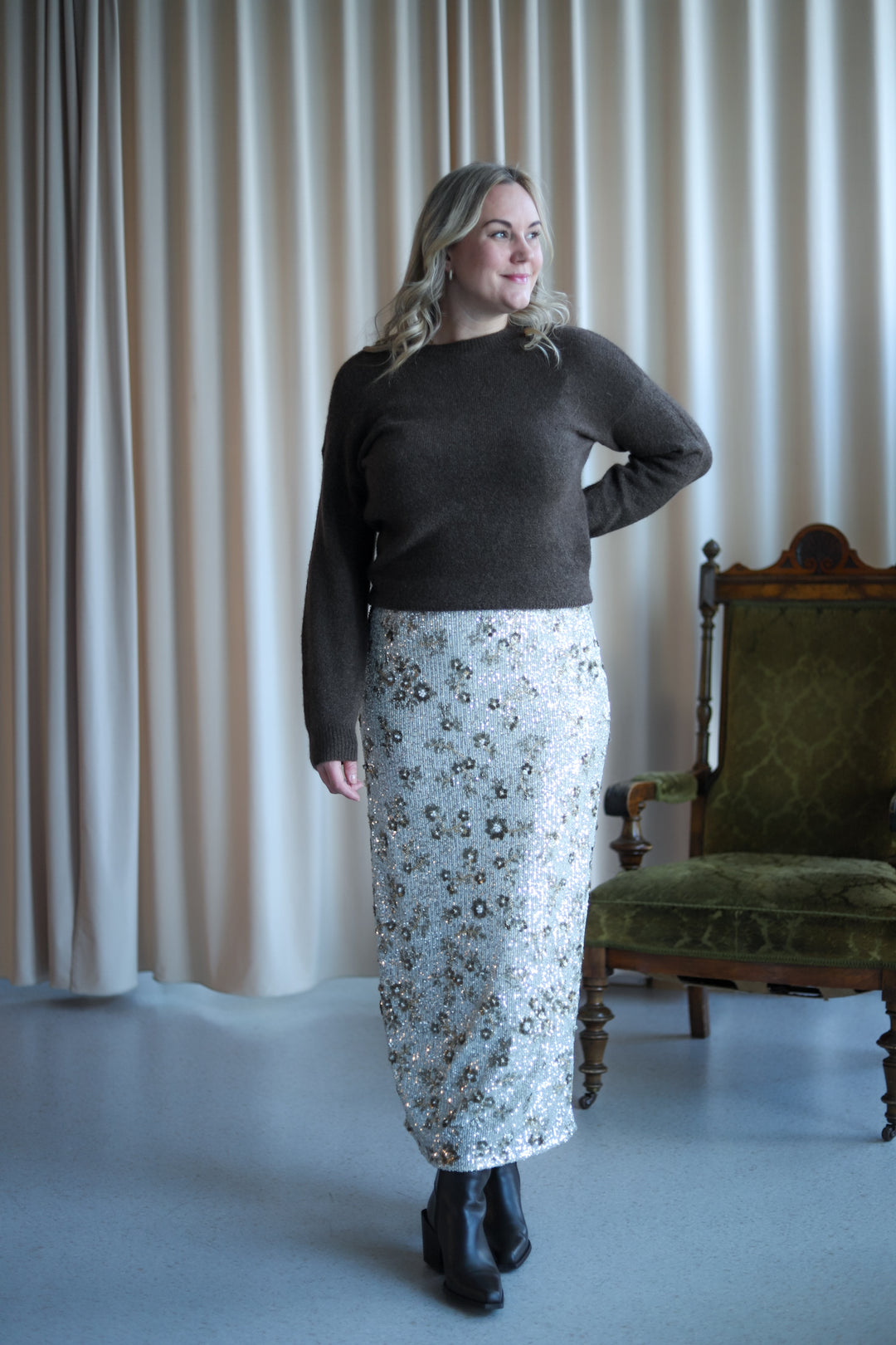 Magnolia HW Skirt EMB Silver/T Coco
