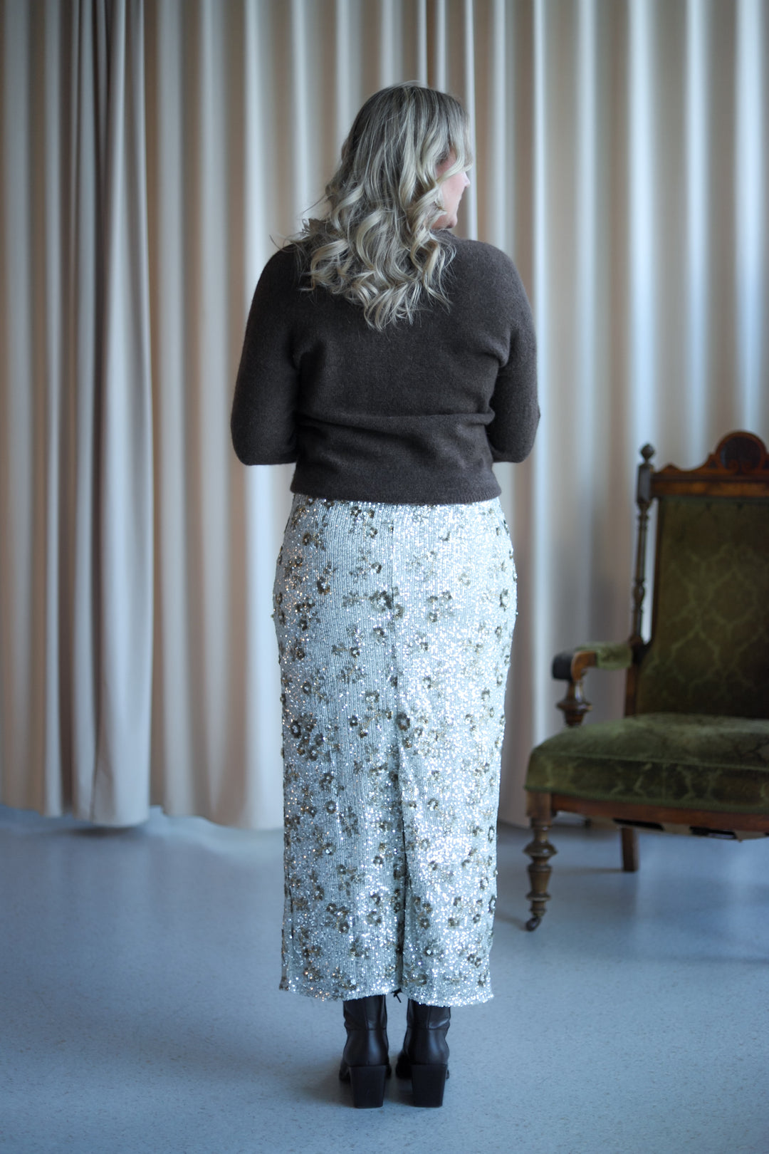 Magnolia HW Skirt EMB Silver/T Coco