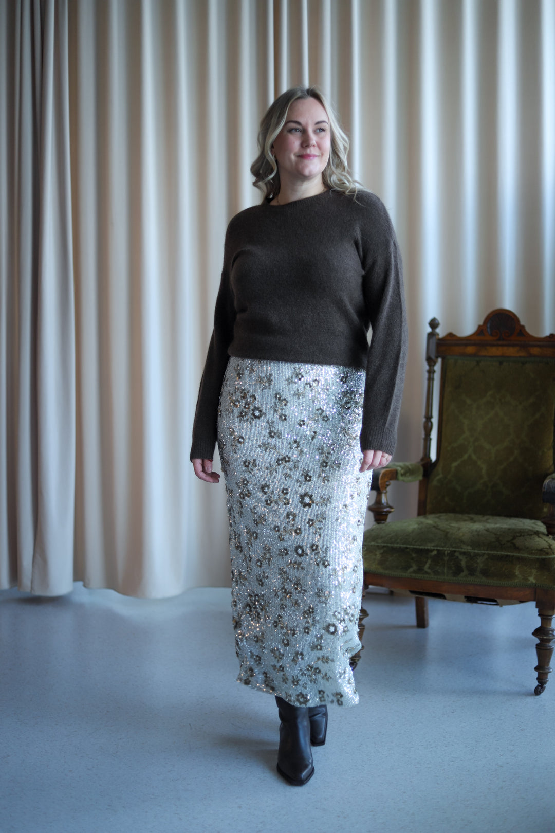 Magnolia HW Skirt EMB Silver/T Coco
