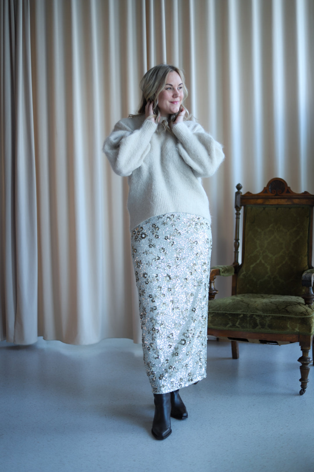 Magnolia HW Skirt EMB Silver/T Coco