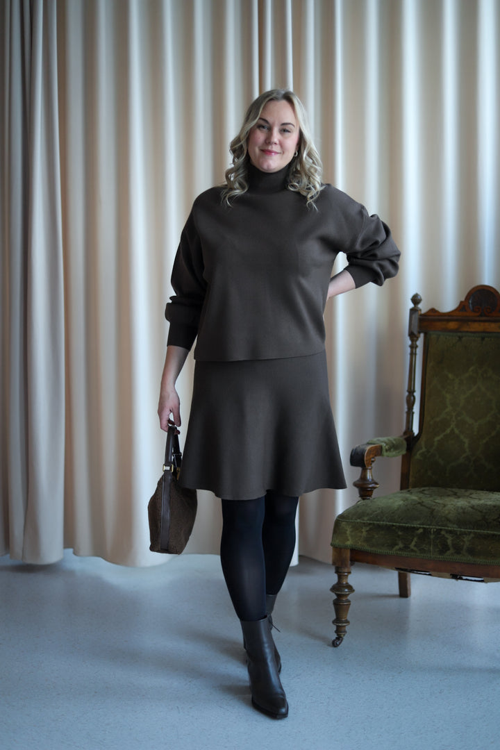 Mercy East Skirt Slate