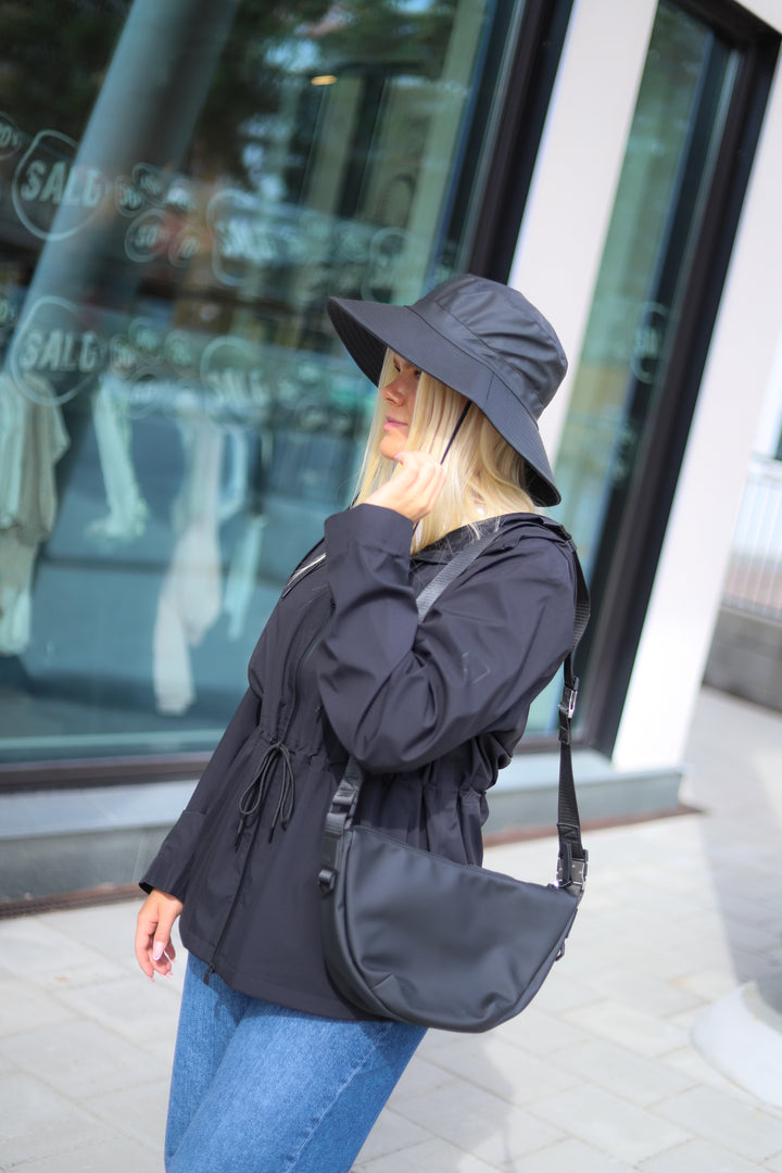 Suva Hardshell String Jacket W3 Black