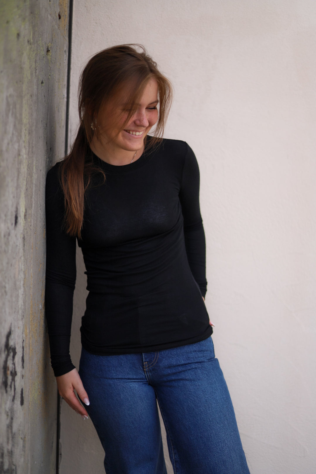Angela LS T-shirt Black