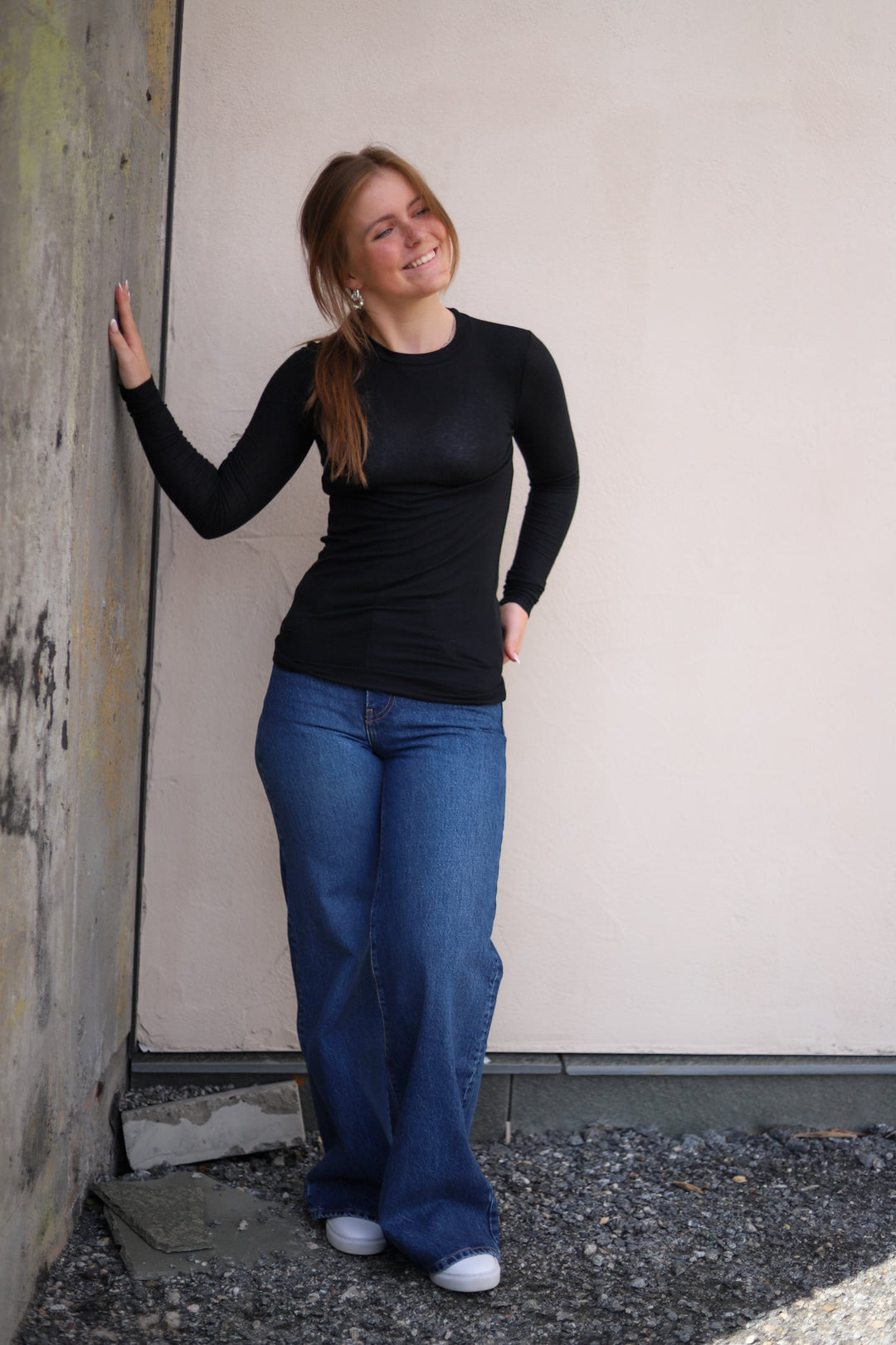 Angela LS T-shirt Black