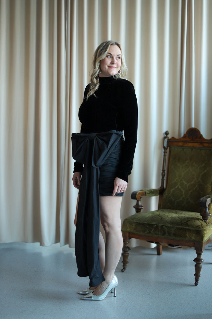 Velvet Bow Mini Dress Black