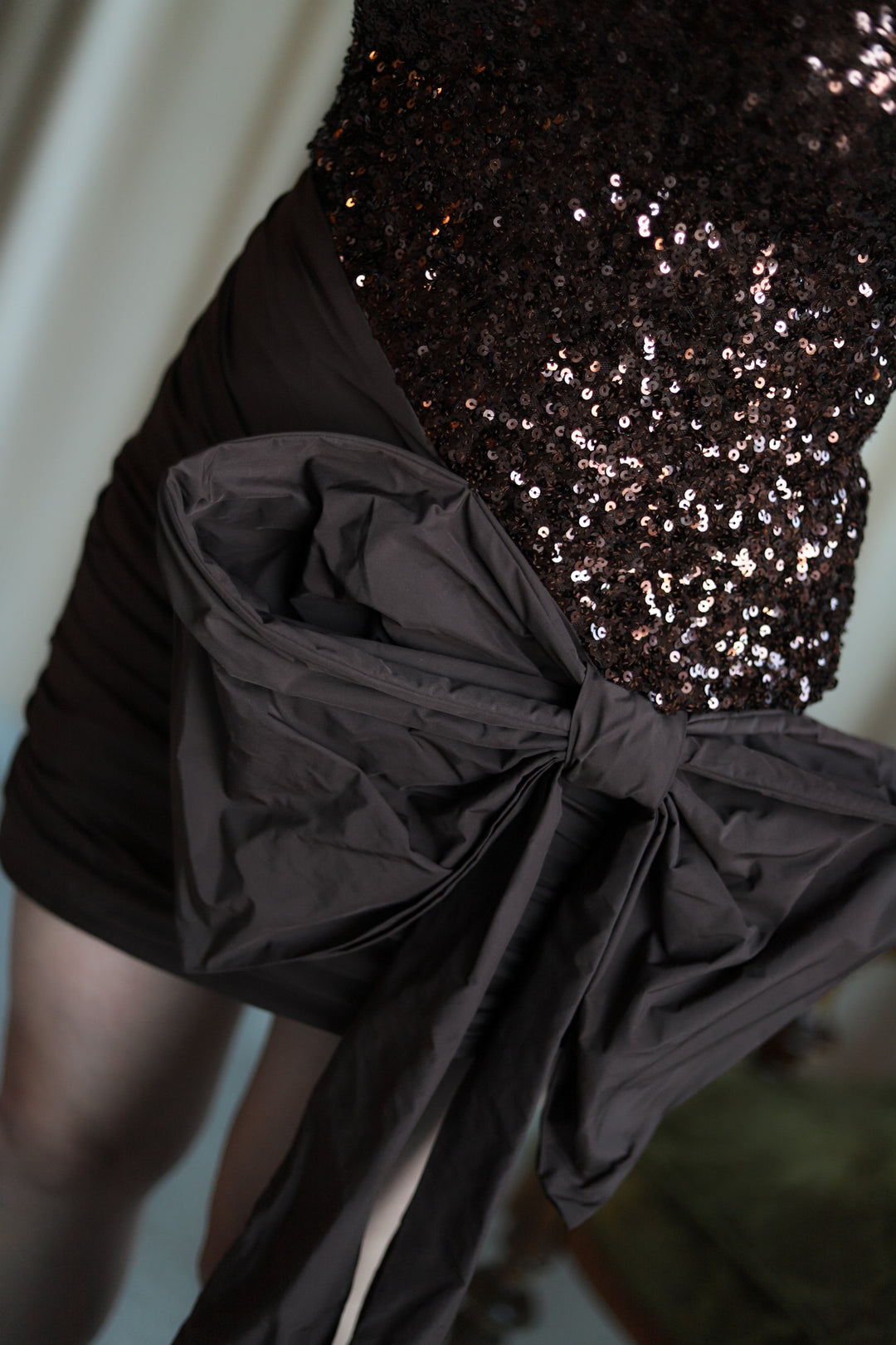Sequins Bow Mini Dress Chicory Coffee