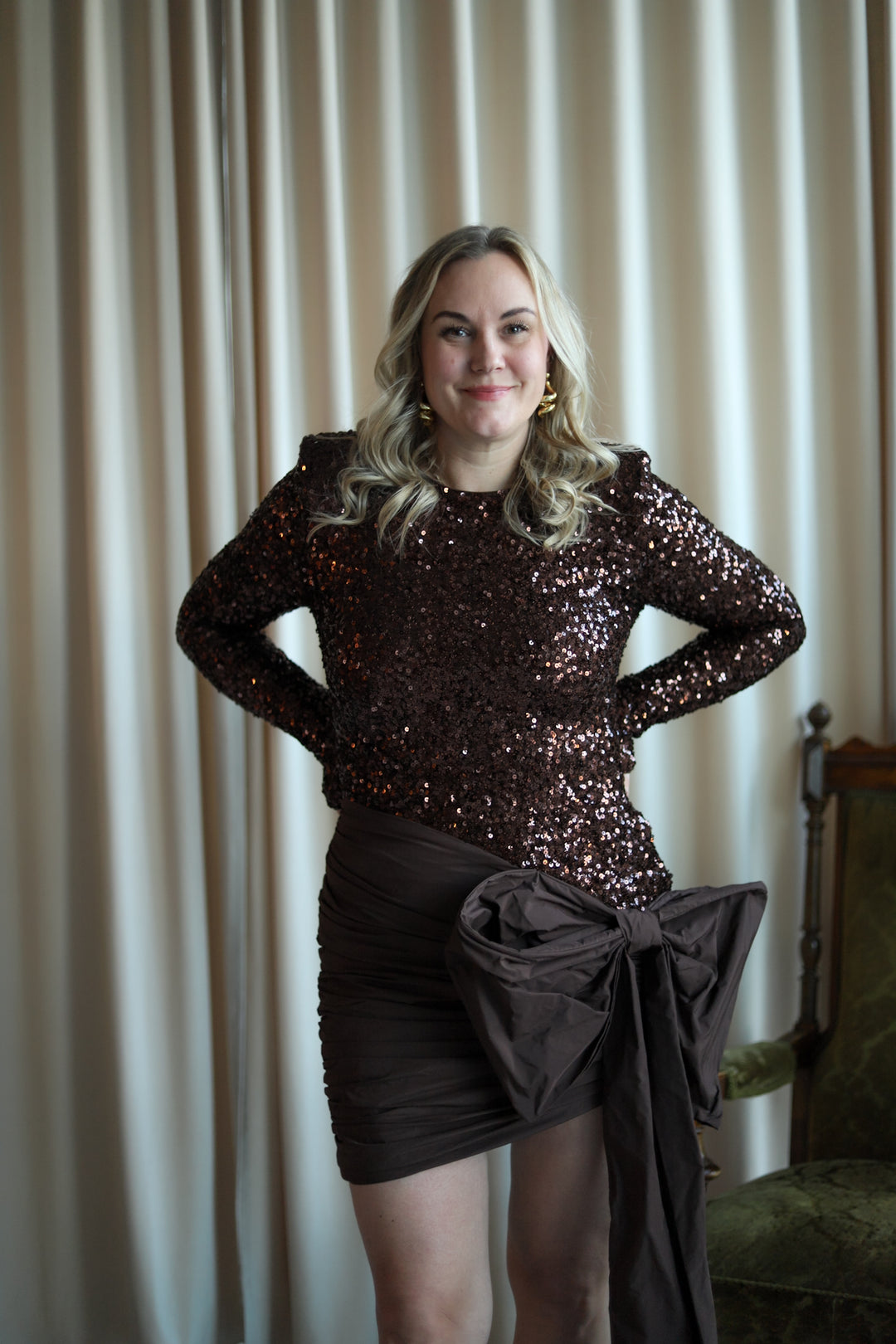 Sequins Bow Mini Dress Chicory Coffee