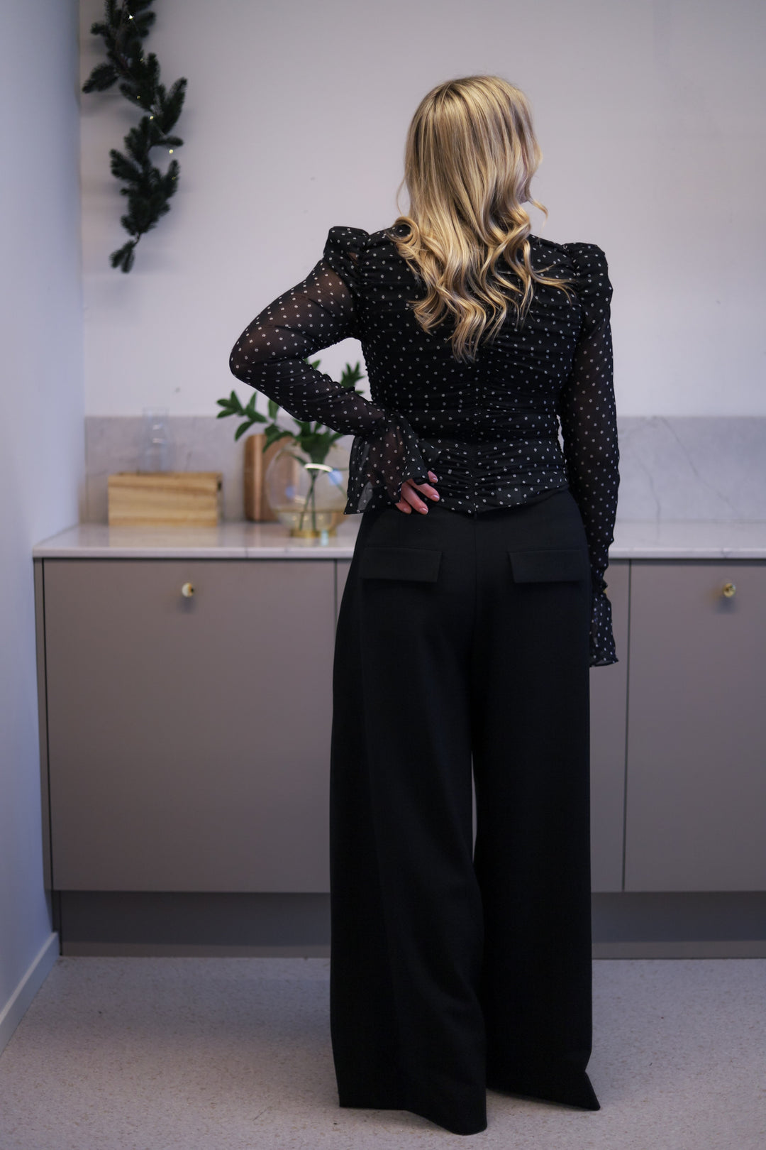 Chiffon Ruched Ls Top Black Comb