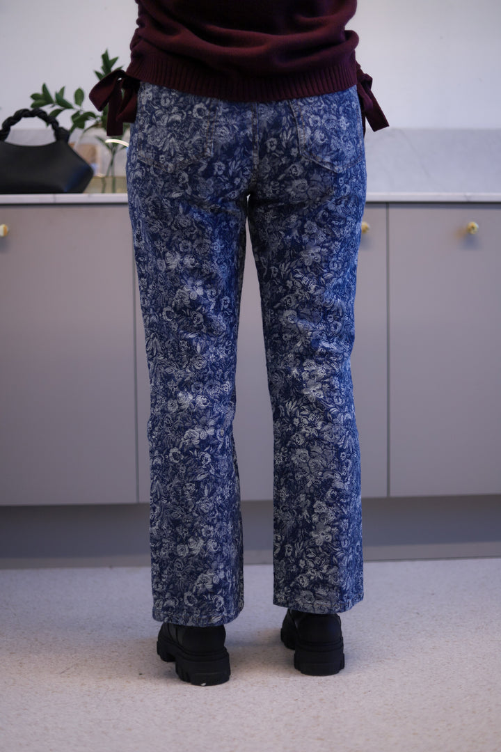 Tapestry Denim Betzy Cropped Mid Blue Stone
