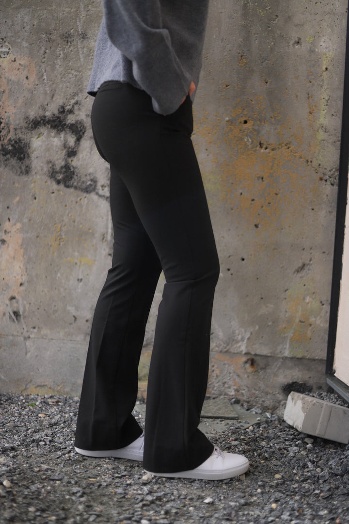 Clara FV Long 285 Black