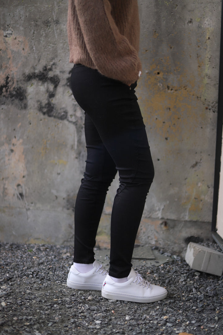 Jolie FV 606 Gun Black