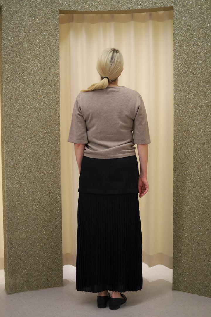Calcarea Shennia Skirt Black