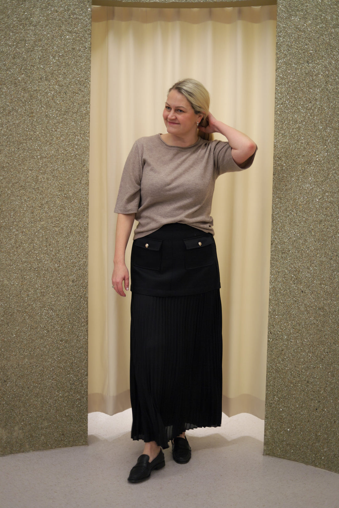 Calcarea Shennia Skirt Black