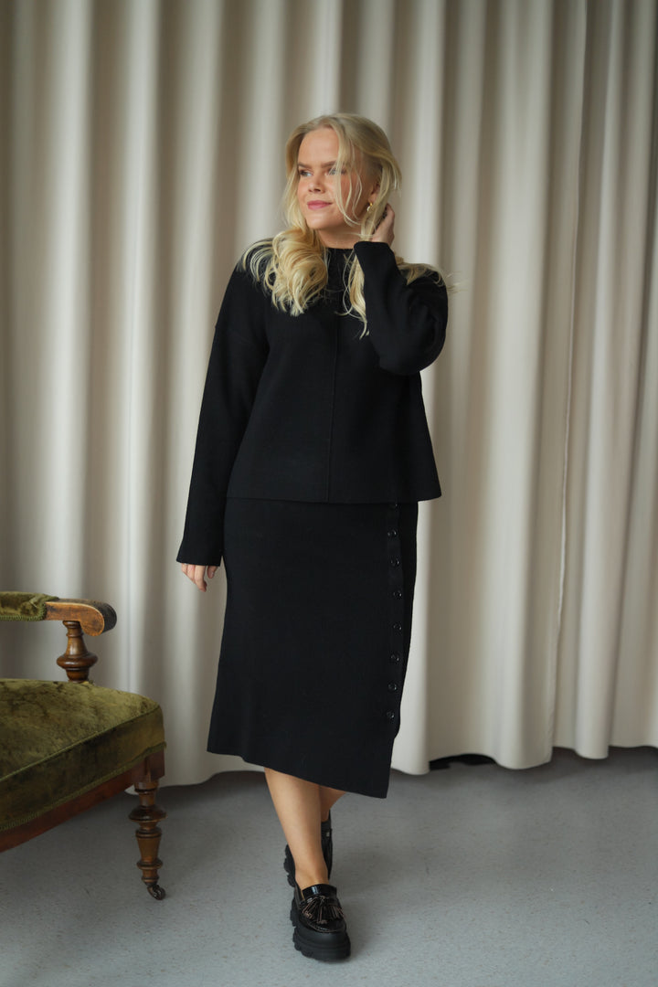Viola Merino Sweater Black