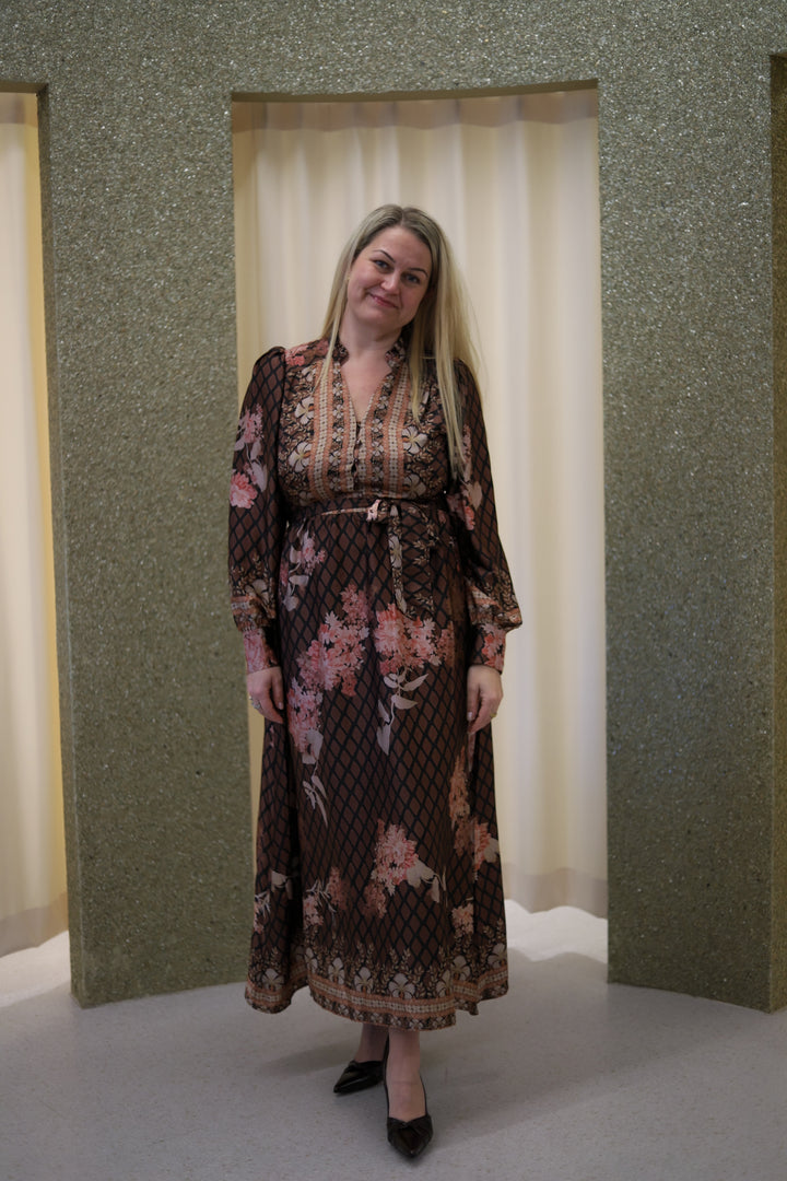 Nova Botanical Border Dress Black
