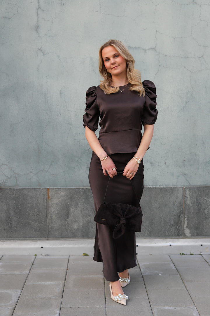 Benua Heavy Sateen Blouse Dark Brown