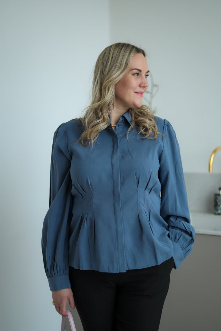 Elsa Asana Shirt Vintage Indigo
