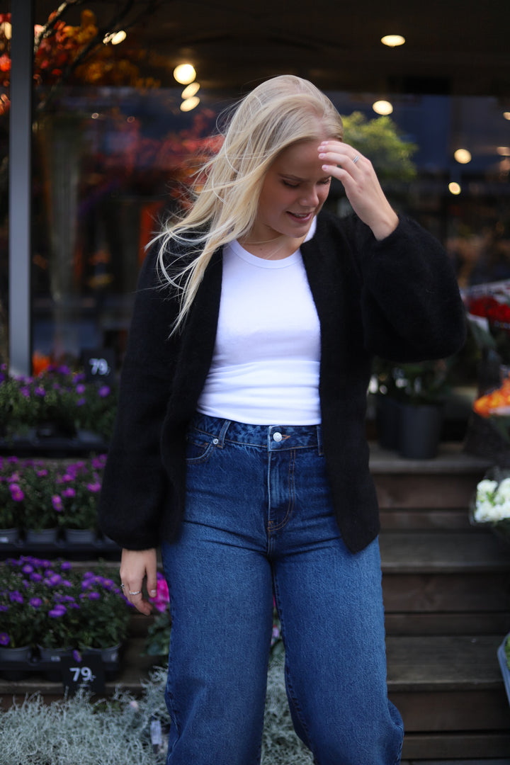 Fredrikke Chunky Cardigan Black
