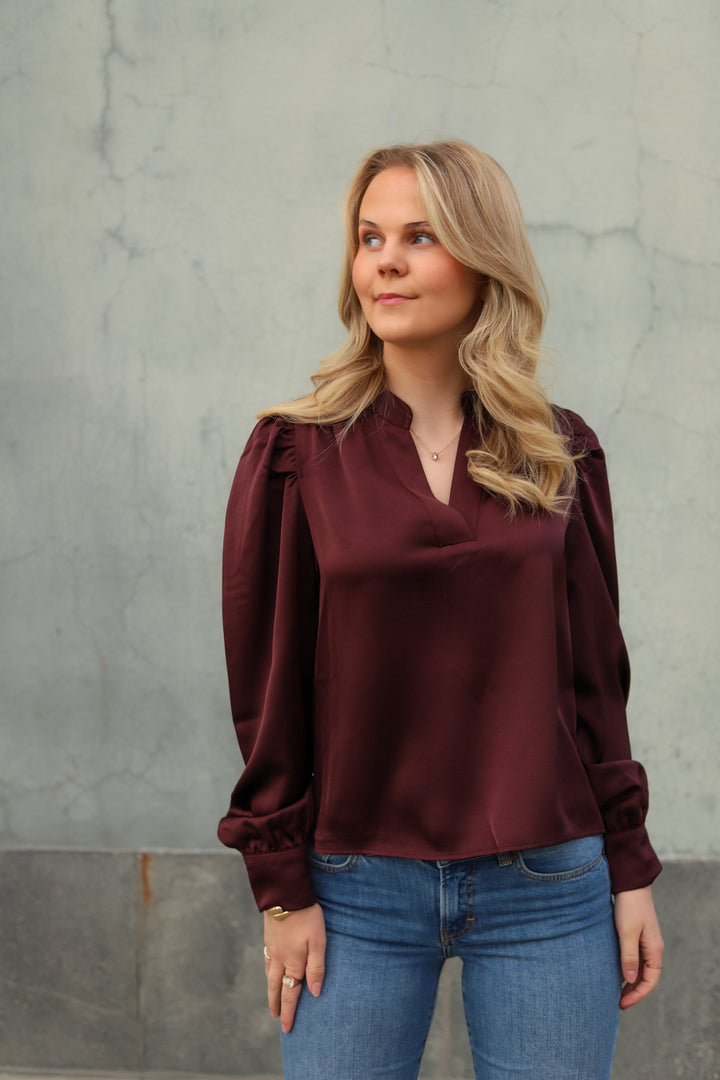 Rosslyn Heavy Sateen Blouse Burgundy