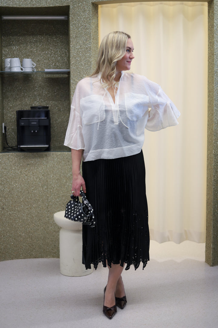 Charming Skirt Black