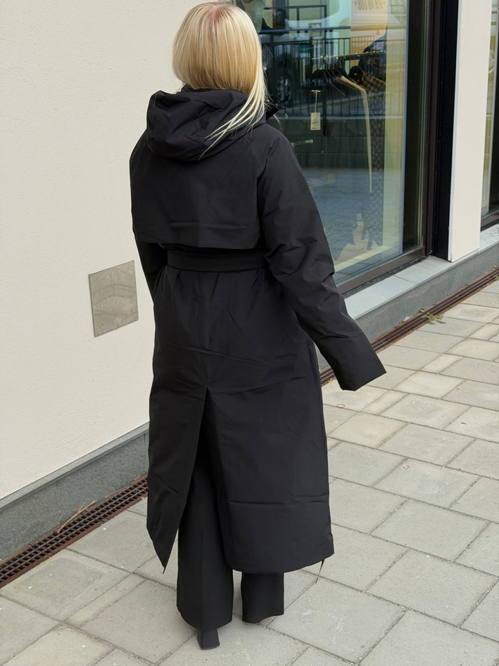 Åse Insulated Coat Black