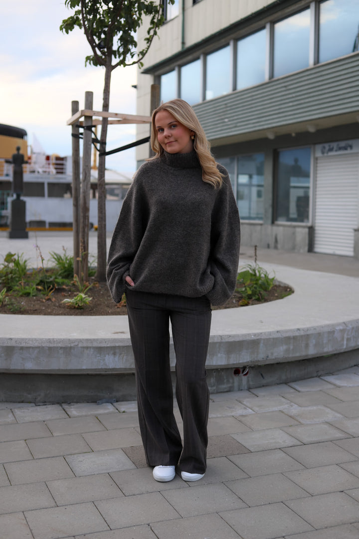 Check Fit Plain Pant Mocca