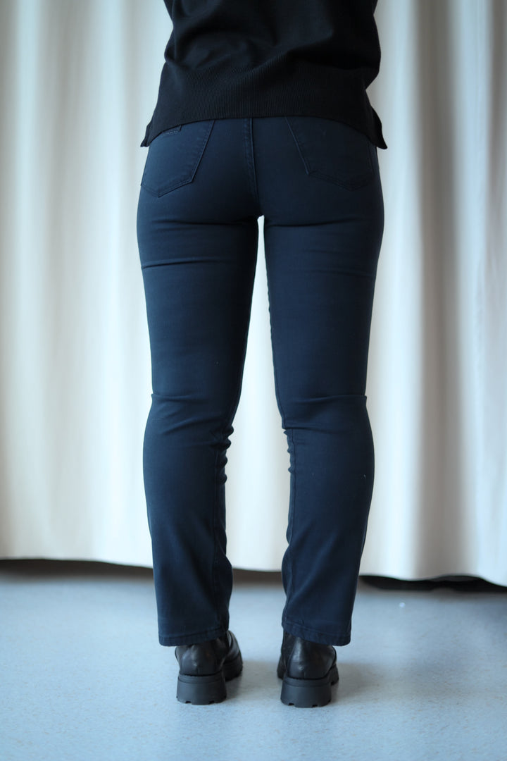 Malena F Comfort Lea Navy