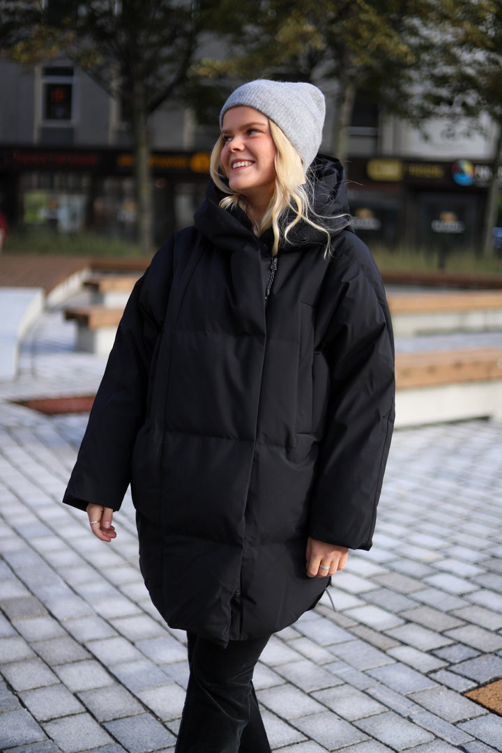 Spitsbergen Jacket Black