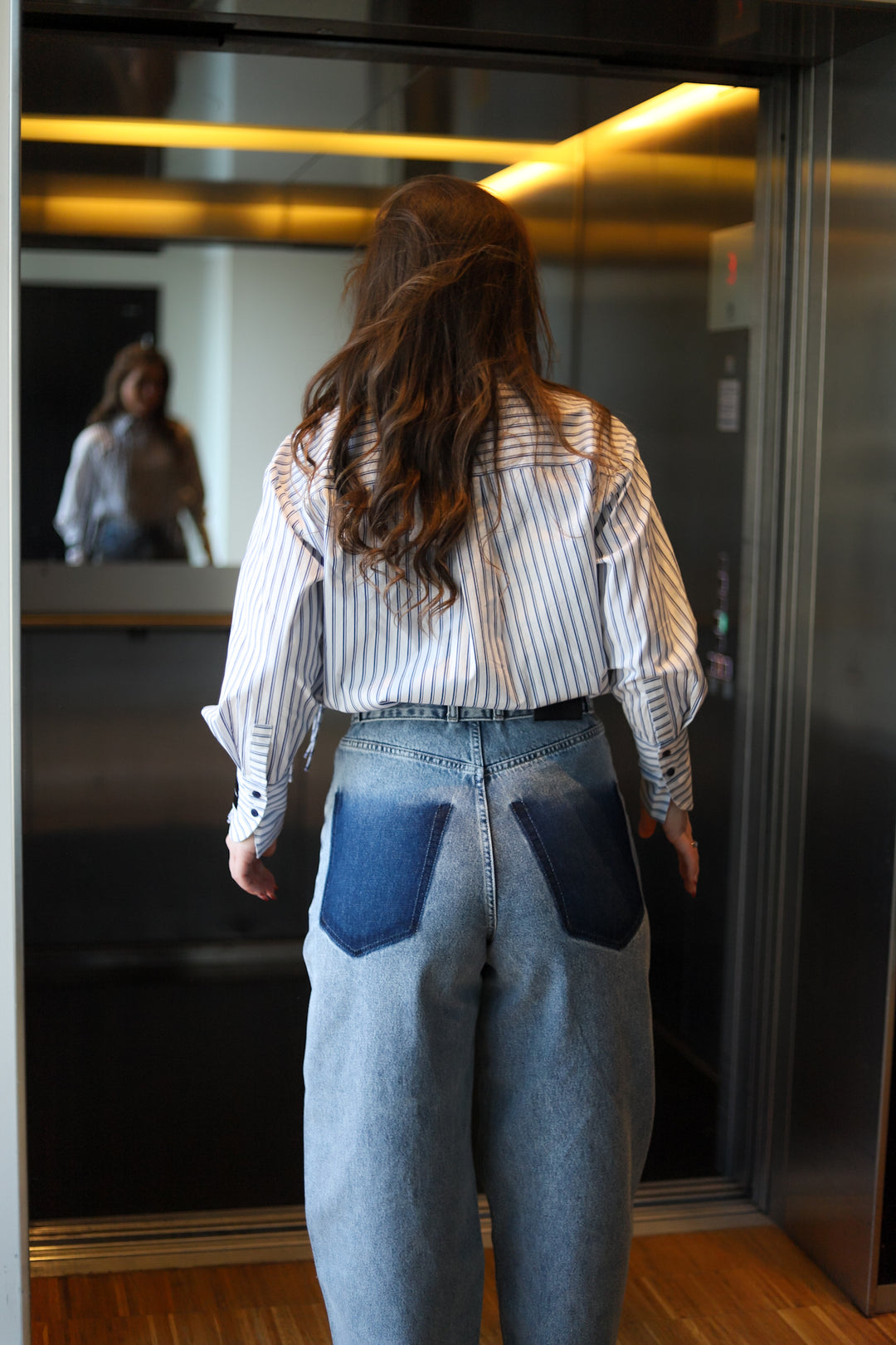 Flip Waist Pocket Jeans Bleached Denim