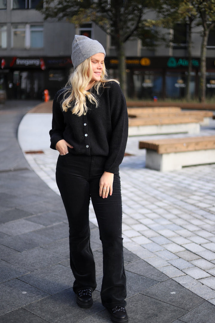Naomi FV 618 Black Fine Corduroy