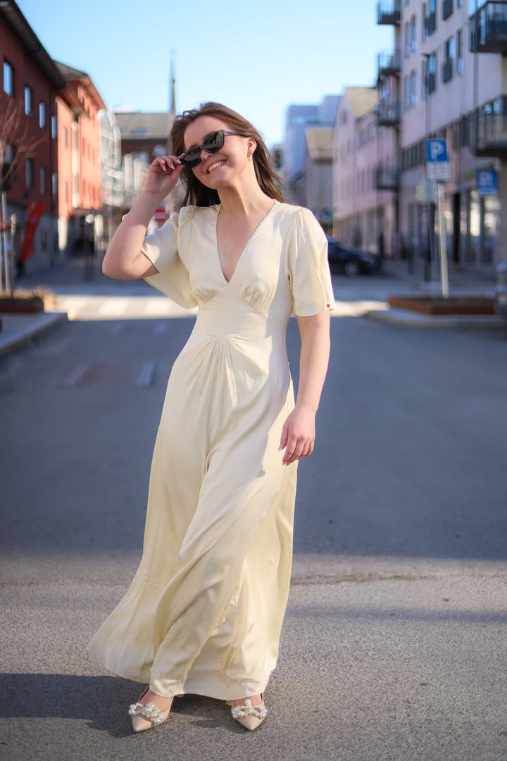 Bari Dress Vanilla Yellow