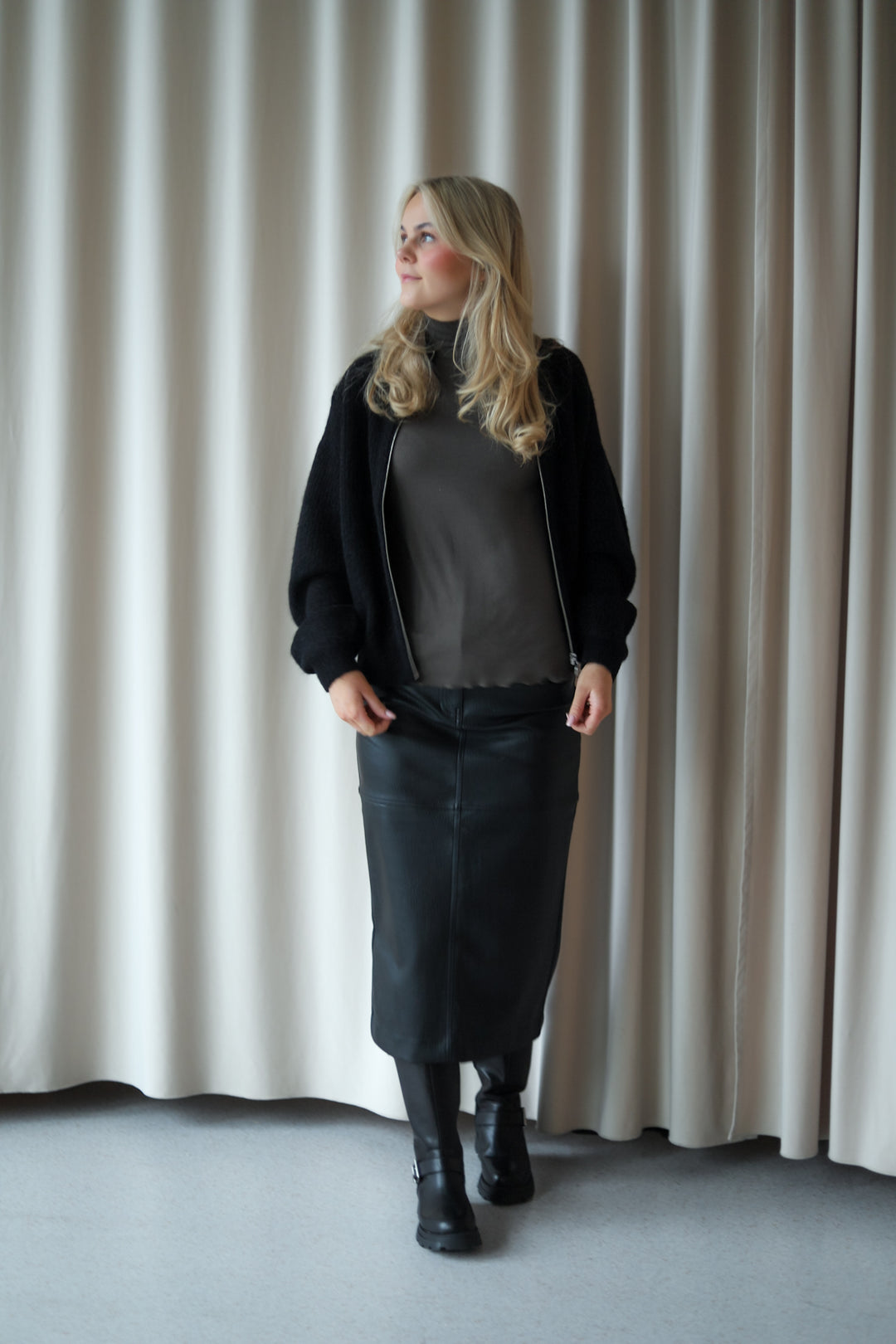 Ancona Faux Leather Black
