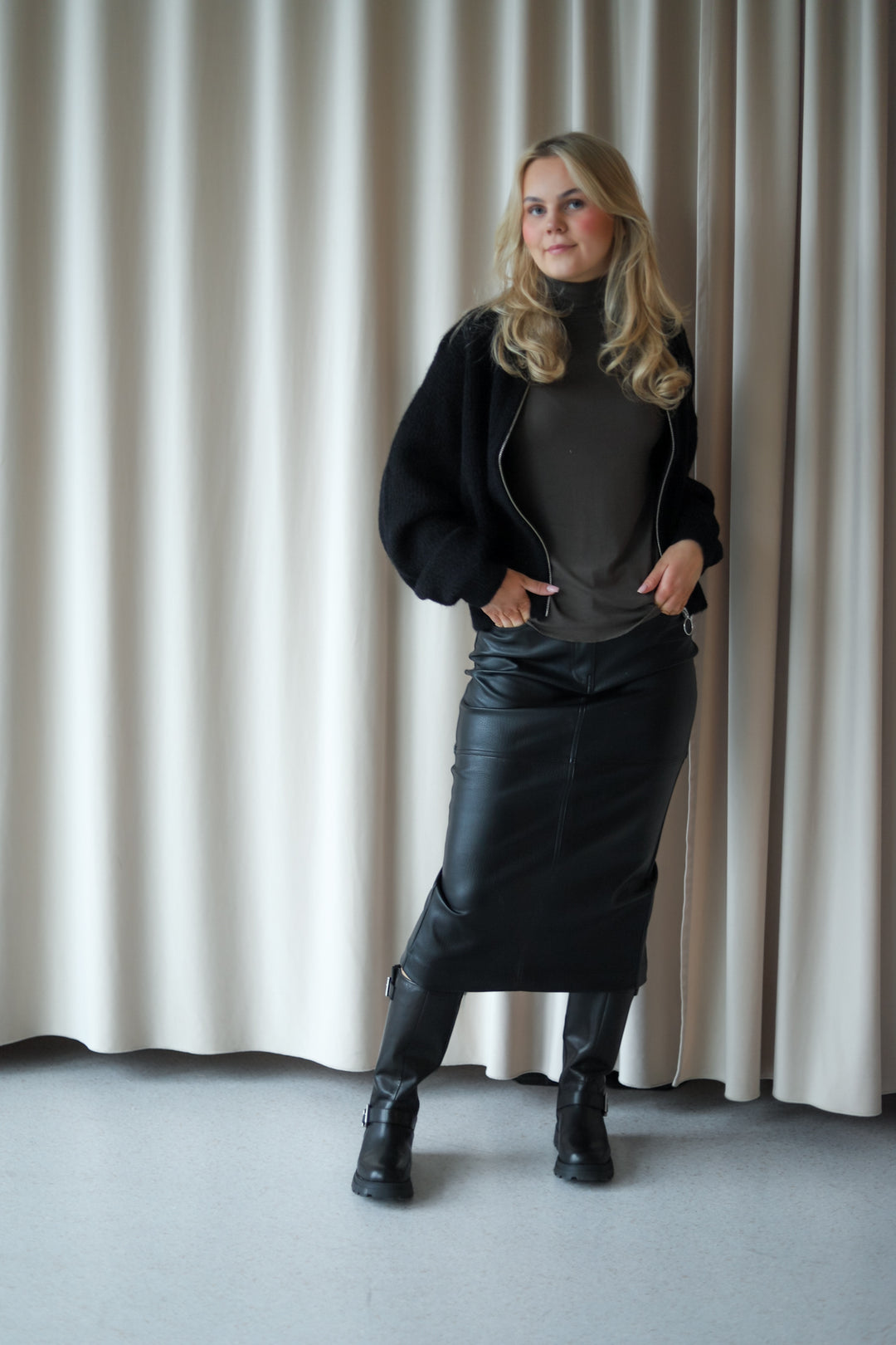 Ancona Faux Leather Black