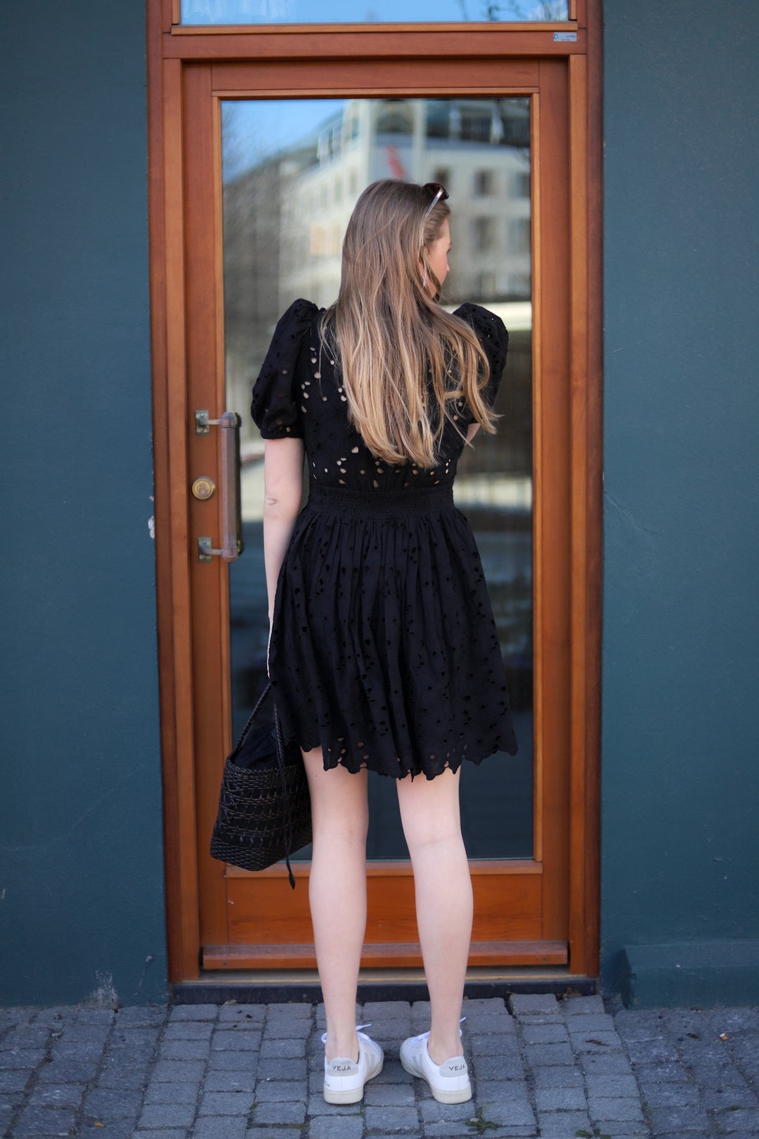 Broderie Anglaise Puffed Dress Black