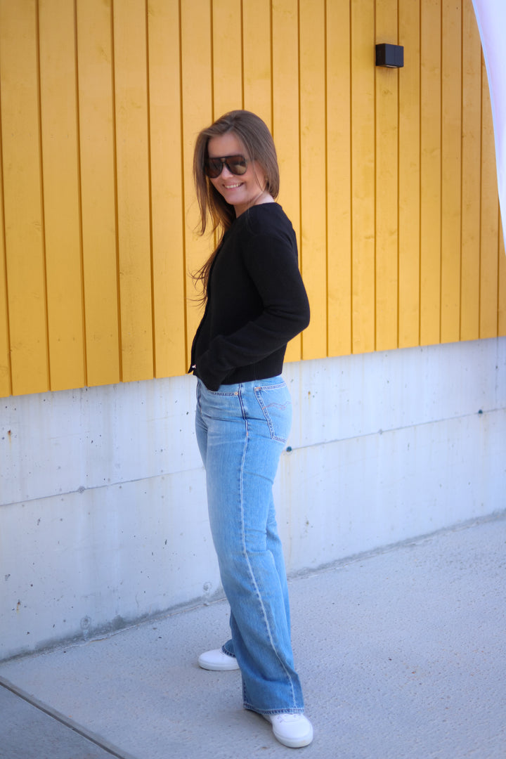 Astrid Cash Cardigan Black