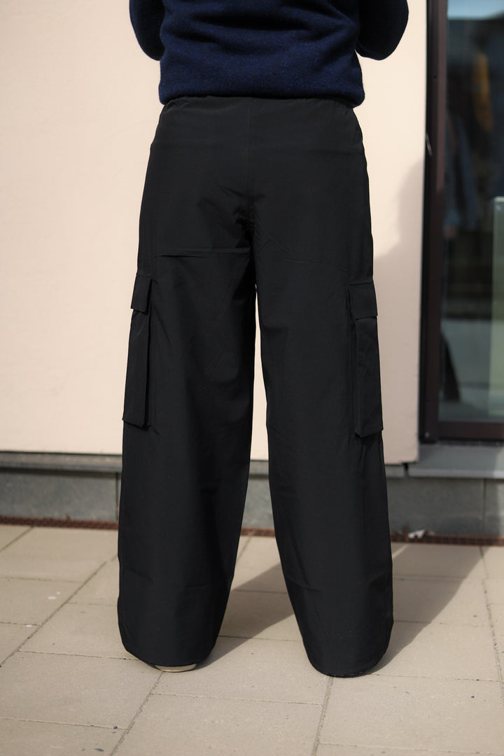 Klipra Pant Black