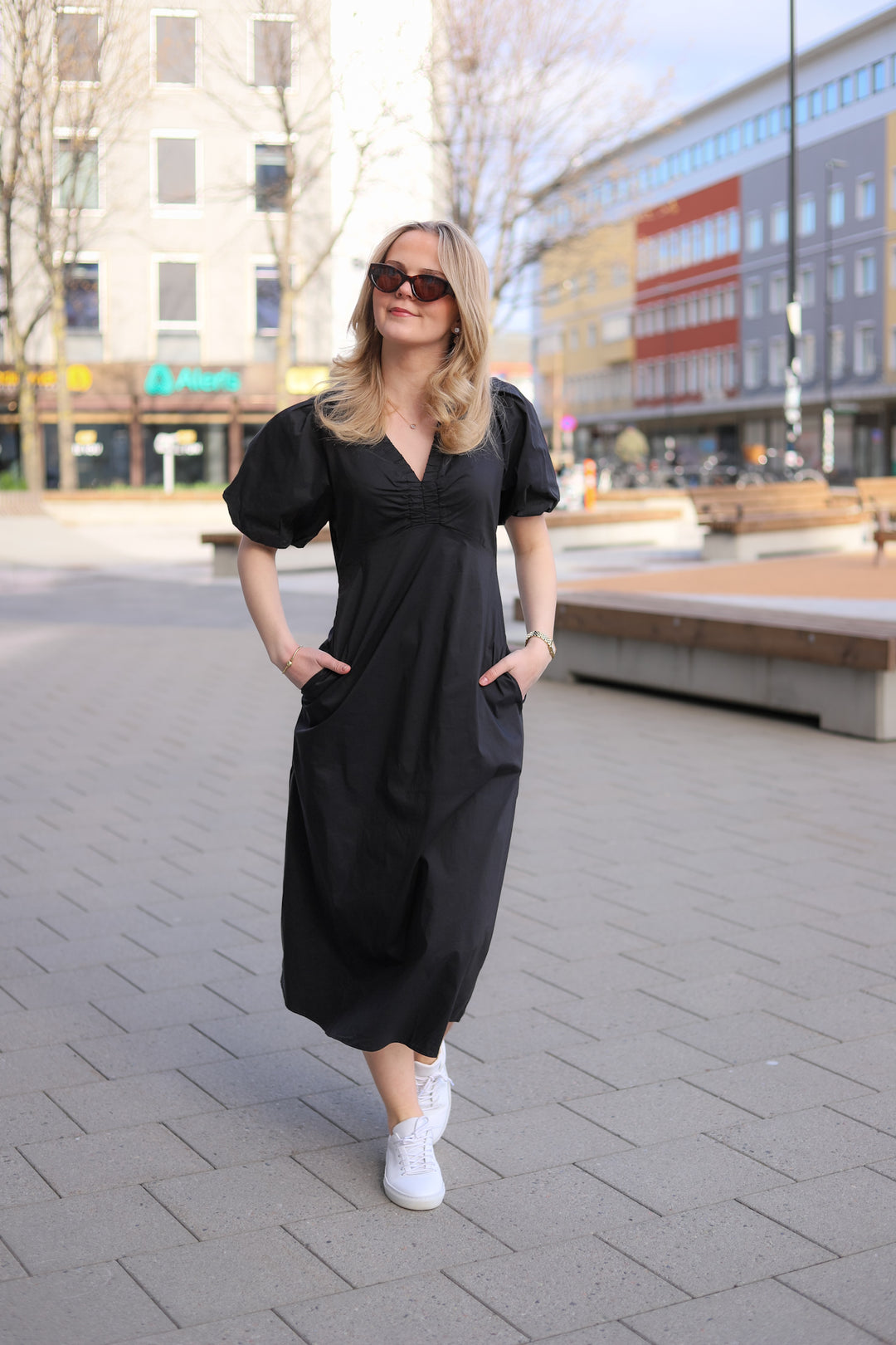 Illana Poplin Dress Black