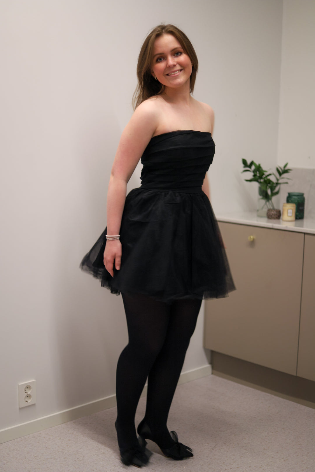 Swan Dress Short Black