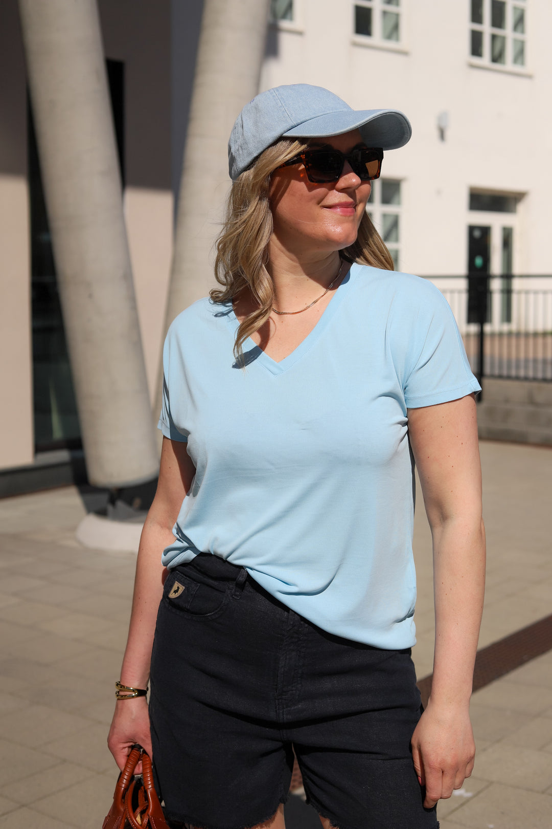 Fenya Modal V Neck Tee Summer Song
