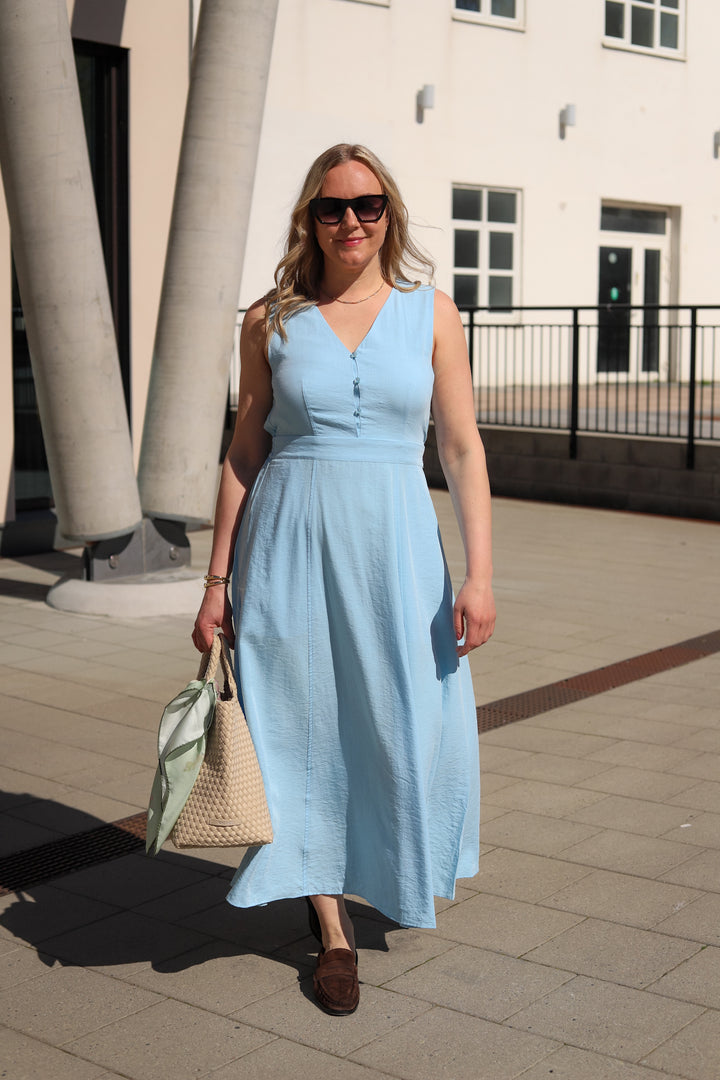 Daria SL V Dress Summer Song